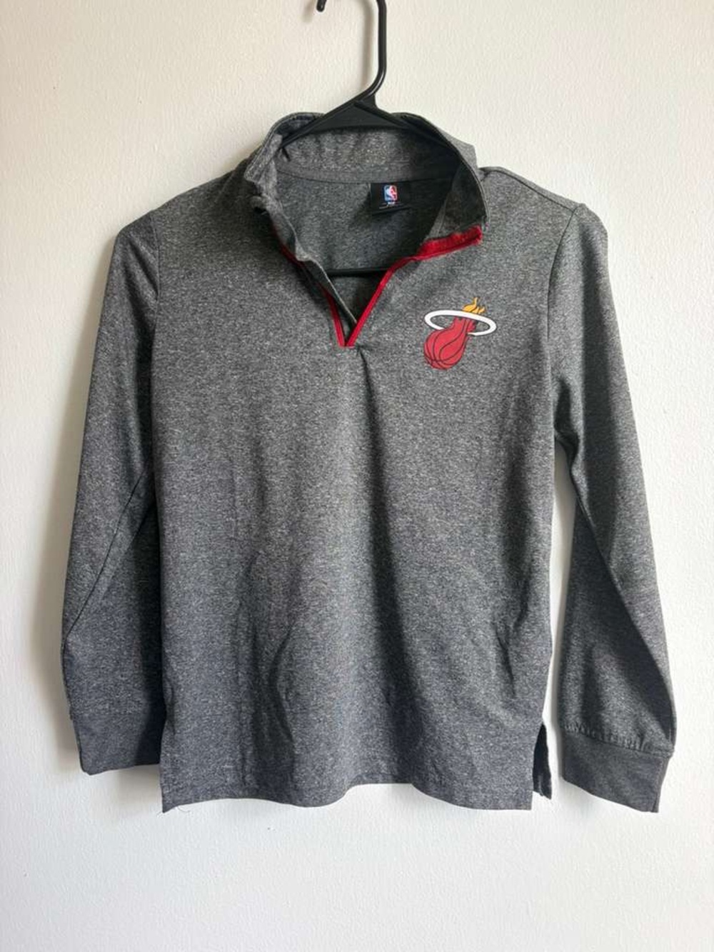 Team Apparel Miami Heat Gray and Red Quarter-Zip Sweater